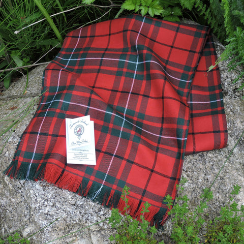 Fringed Table Runner~Clan & Speciality