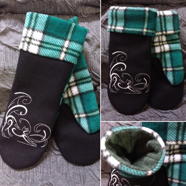 Embroidered Fleece Mittens~Newfoundland