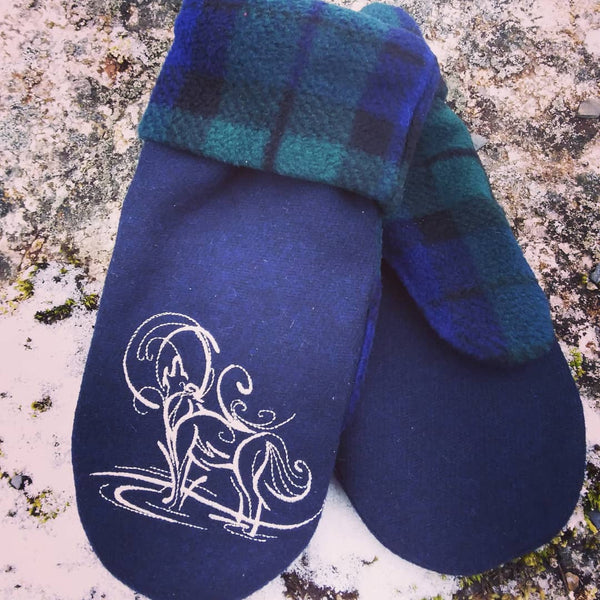 Embroidered Fleece Mittens~Newfoundland