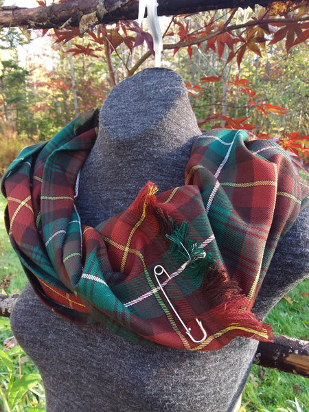 Infinity Scarf with Kilt Pin
